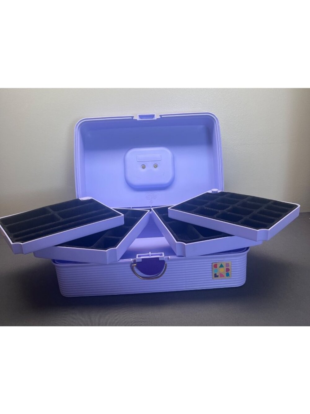 Vintage Caboodles Makeup Carrying Storage Case #2420 Jewelry Organizer Purple US